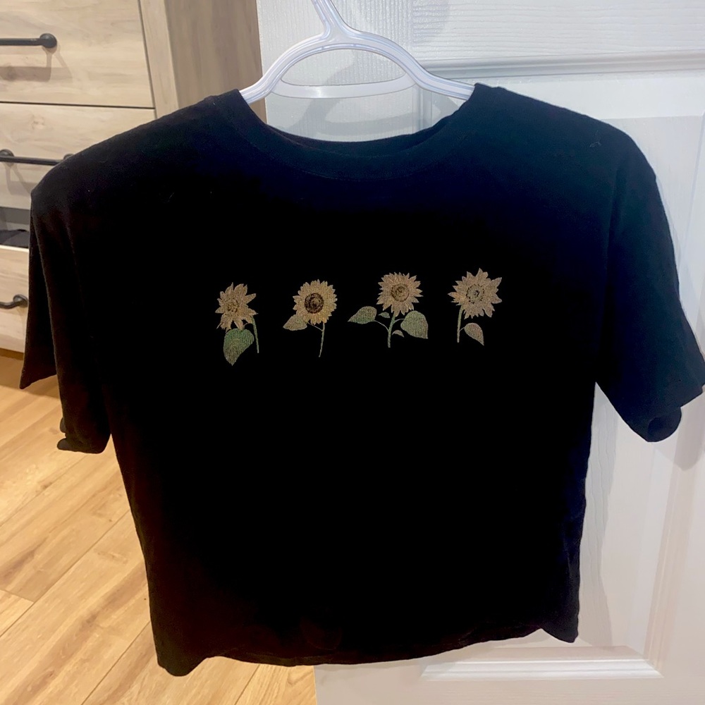 Sunflower shirt 🌻